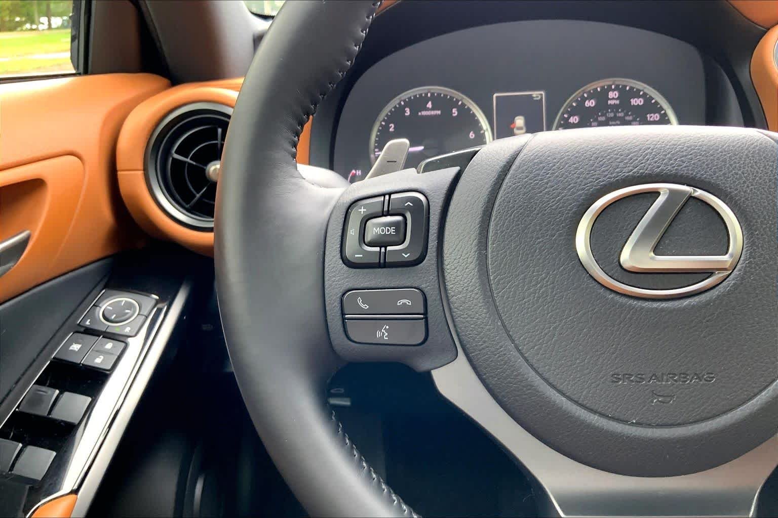 Used 2024 Ultra White Lexus F SPORT Design image 23