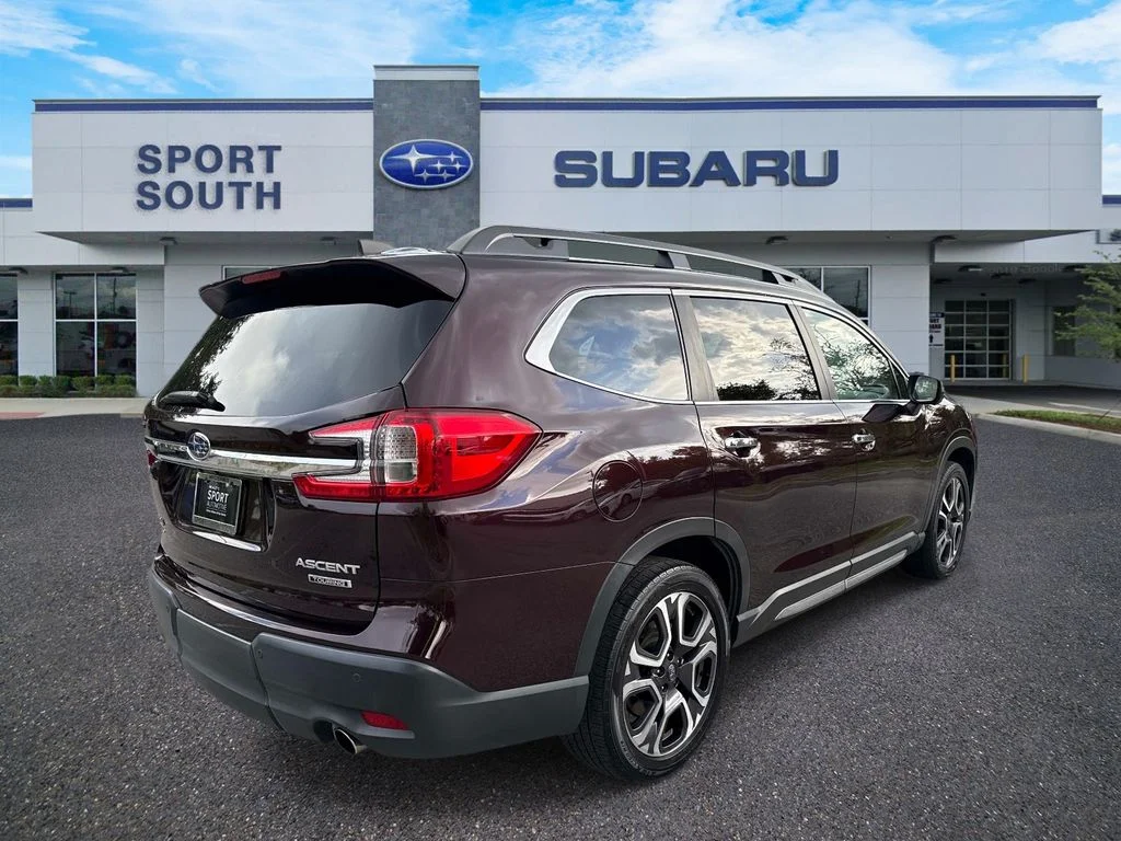 Used 2023  Subaru Touring image 3