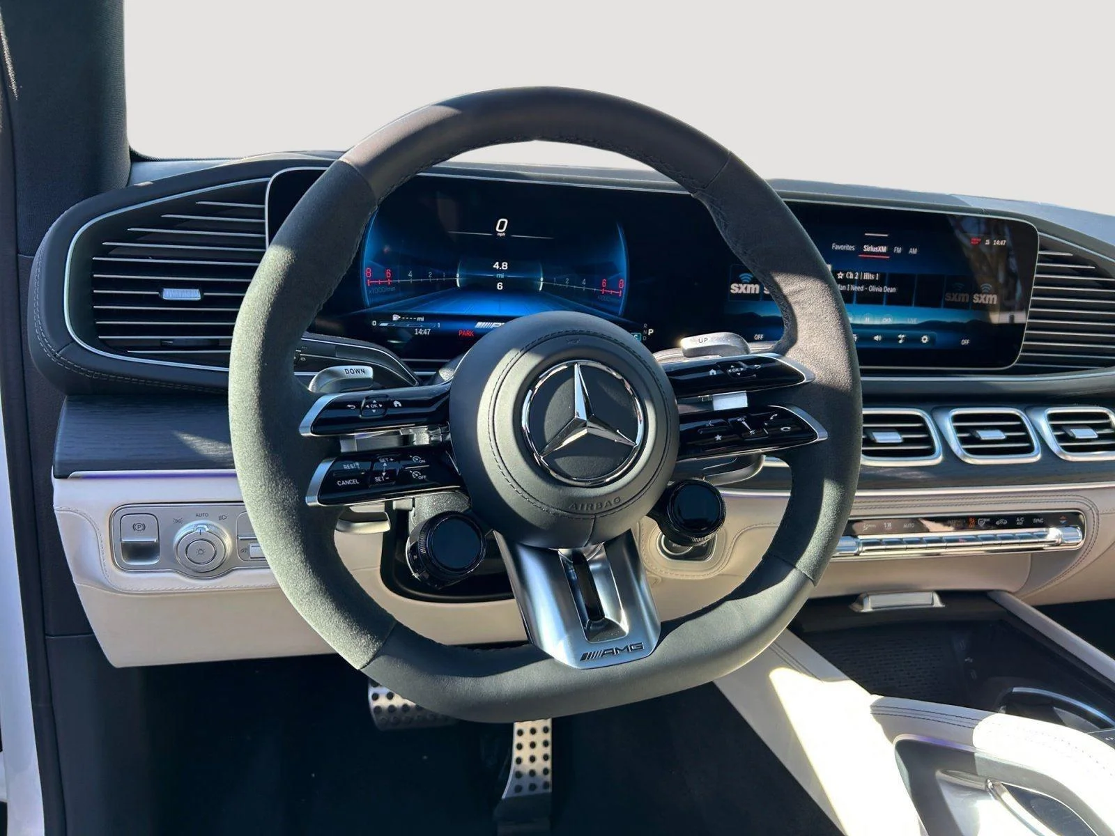 New 2026 Polar White Mercedes-Benz AMG® GLE 53 4MATIC+ Coupe image 17