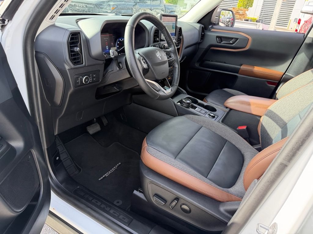 Used 2022 White Ford Outer Banks image 12