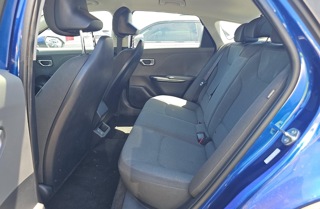 Used 2025 Blue Kia LXS image 9