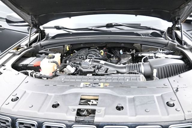 Used 2022 Gray Jeep Limited image 29
