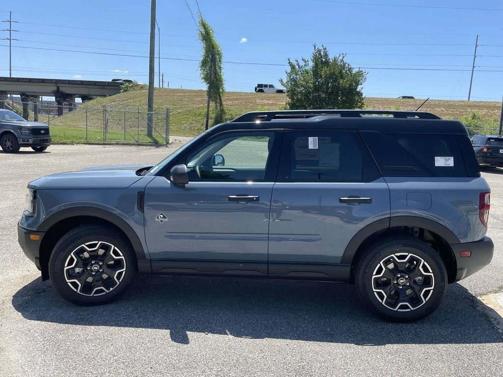 New 2026 Gray Ford Outer Banks image 6