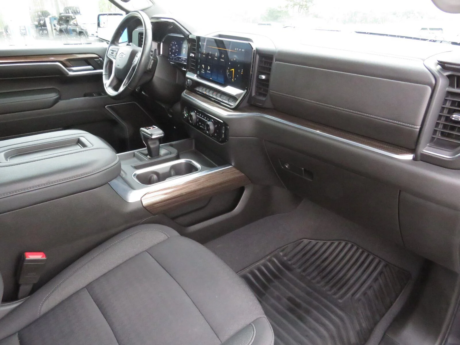 Used 2022 DARK ASH METALLIC Chevrolet RST image 20