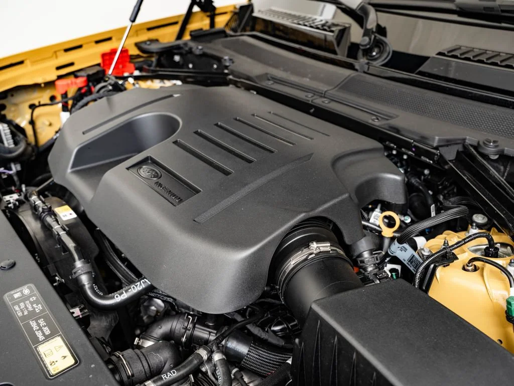 New 2026 Deep Sandglow Yellow Land Rover Trophy Edition Deep Sandglow image 50