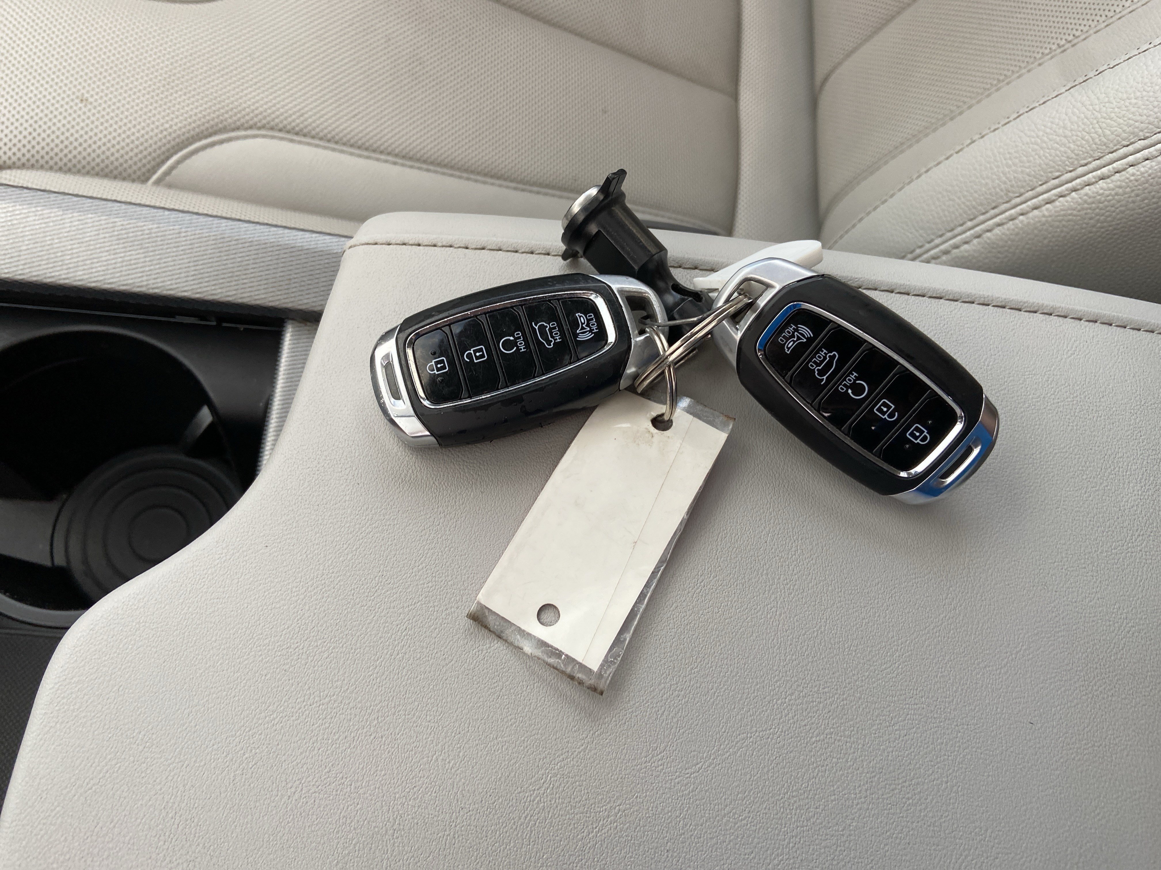 Used 2020 Hyper White Hyundai SEL image 46