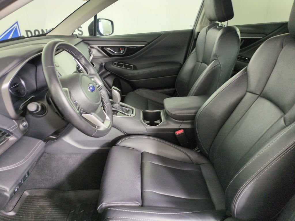 Used 2022 Abyss Blue Pearl Subaru Limited image 9