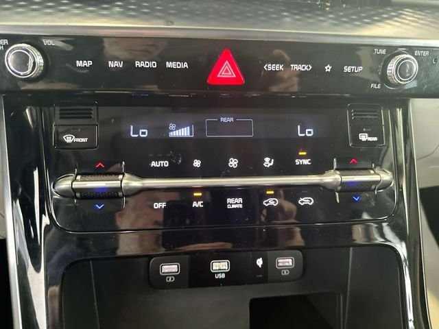 Used 2024 Gray Kia SX Prestige image 19