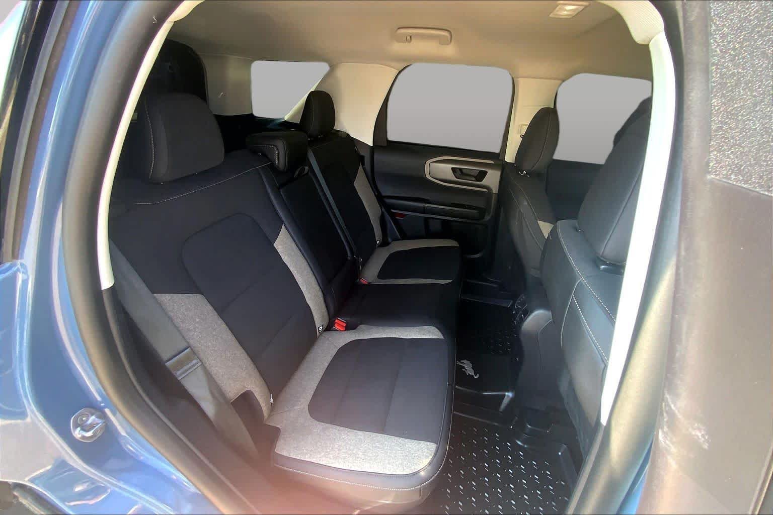 Used 2025 Azure Gray Metallic Tri-Coat Ford Big Bend image 20