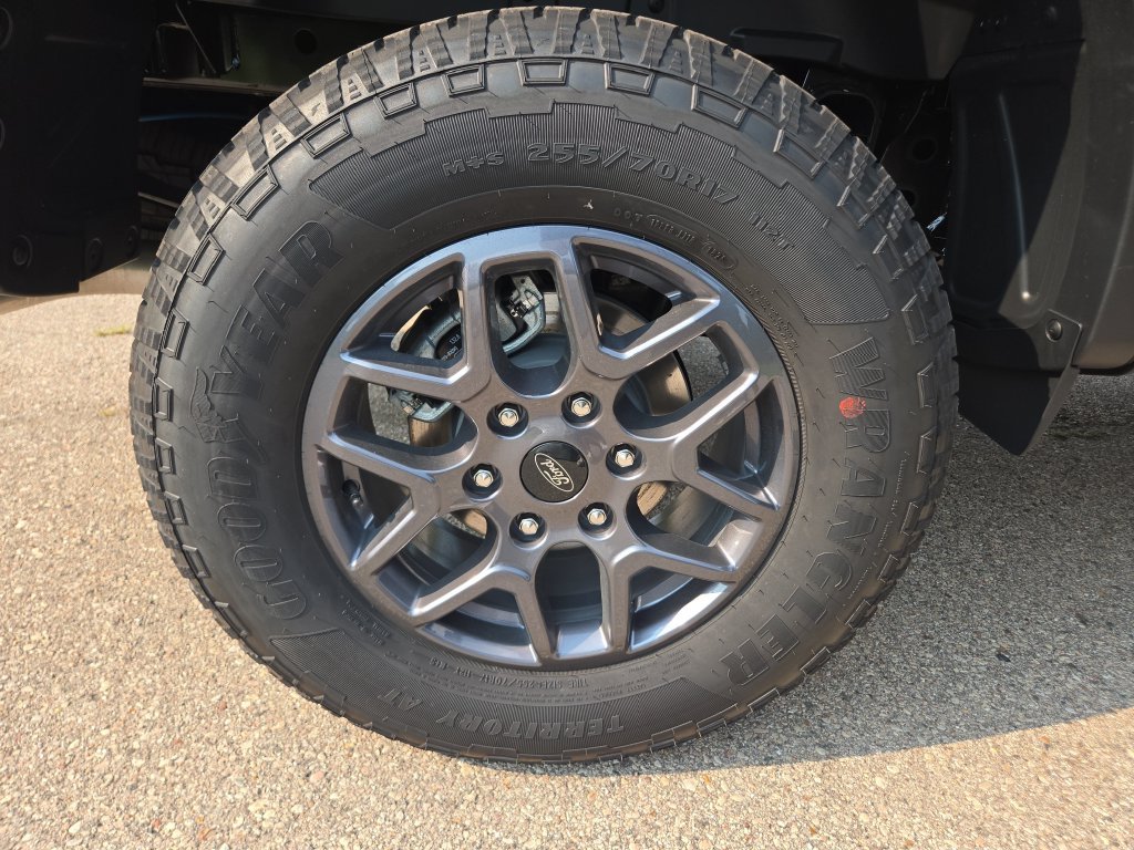 New 2026 Shadow Black Ford XLT image 21