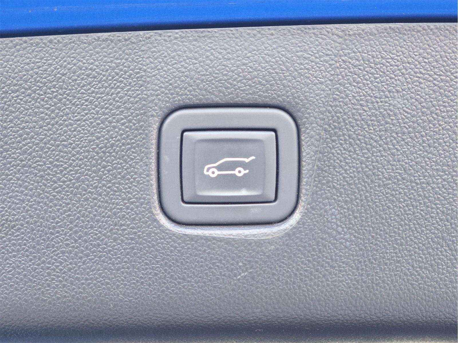 Used 2024 Riptide Blue Metallic Chevrolet LT image 22