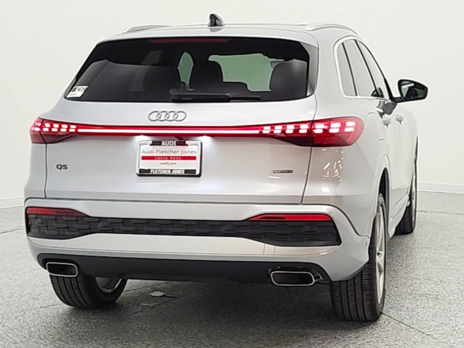 New 2026 Florett Silver Metallic Audi Premium Plus 2.0 TFSI quattro image 6