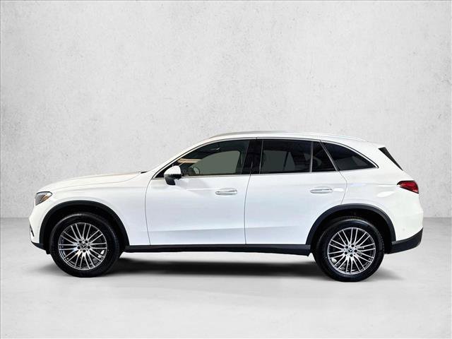New 2026 Polar White Mercedes-Benz GLC 300 image 38