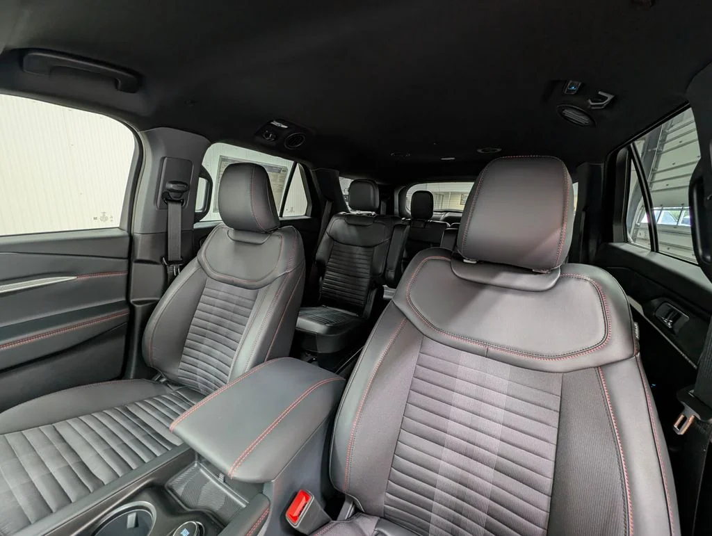 New 2026 Vapor Blue Metallic Ford ST-Line image 12