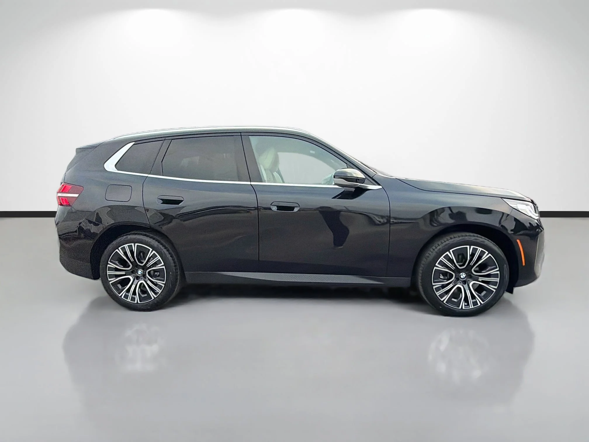 New 2026 Black Sapphire Metallic BMW 30 xDrive image 2