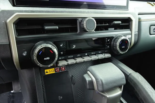 Certified Used 2025 ICE CAP Toyota  image 23