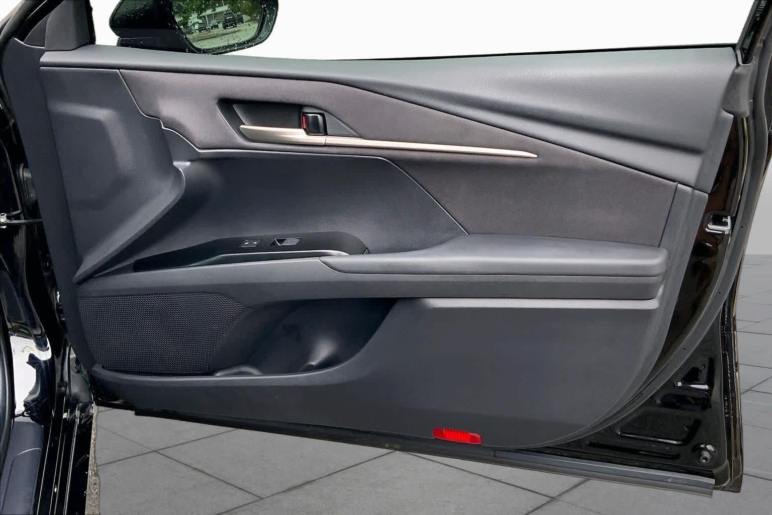 Used 2025 Midnight Black Metallic Toyota LE image 21