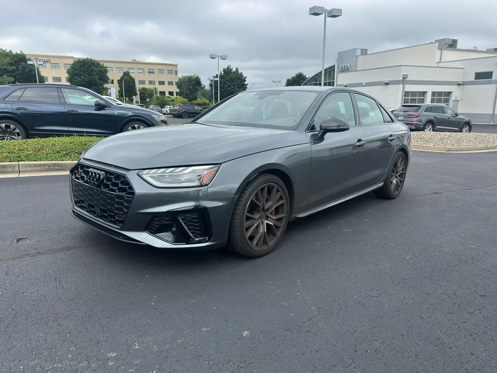 Used 2024 Daytona Gray Pearl Effect Audi Premium Plus image 1