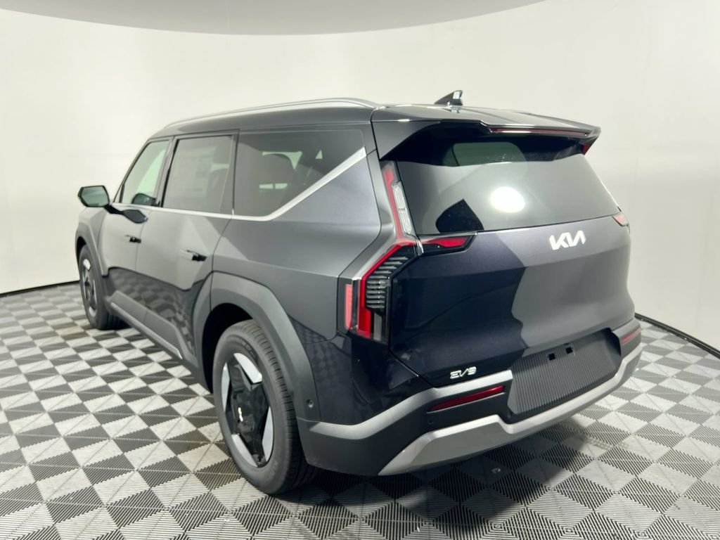 New 2026 Panthera Metal Kia Light Long Range RWD image 7