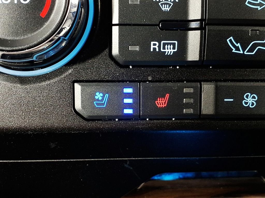 Used 2019 Red Ford Lariat image 15