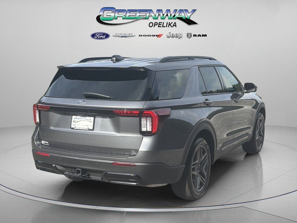 New 2026 Gray Ford ST-Line image 3
