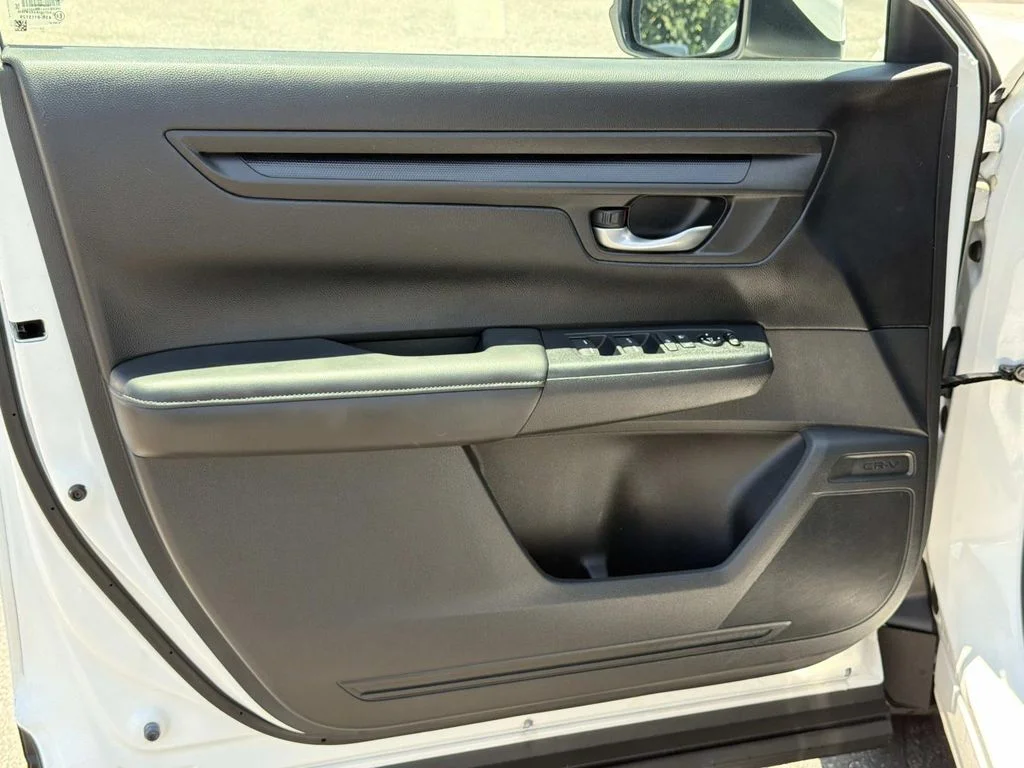 Used 2024  Honda EX image 13