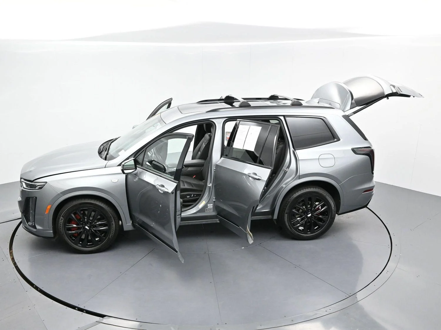 Used 2024 Argent Silver Metallic Cadillac Sport image 42