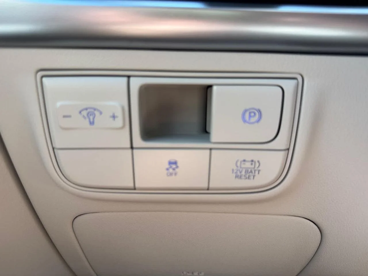 New 2026 Gray Hyundai Blue image 12