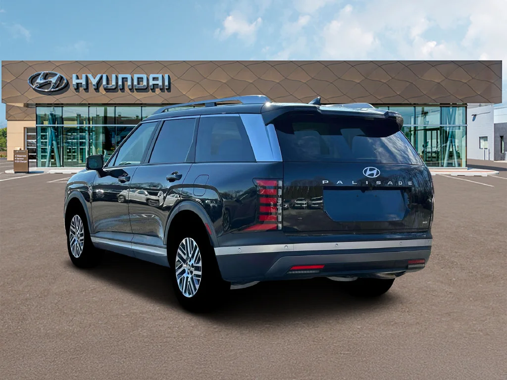 New 2026 Black Hyundai SEL Premium image 5