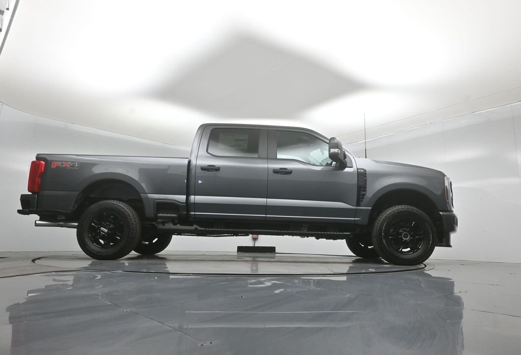 New 2026 Carbonized Gray Metallic Ford XL image 41