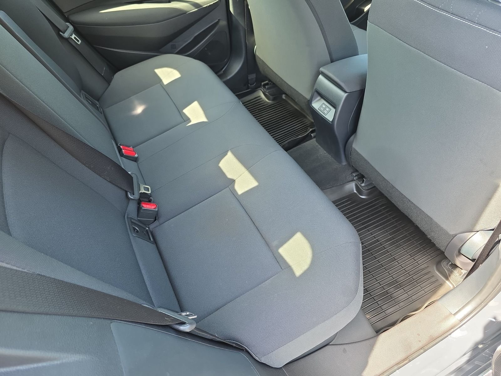 2026 Toyota Corolla LE - Photo 11