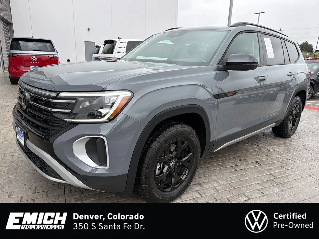2025 Volkswagen Atlas 2.0T Atlas Peak Edition 4MOTION's photo