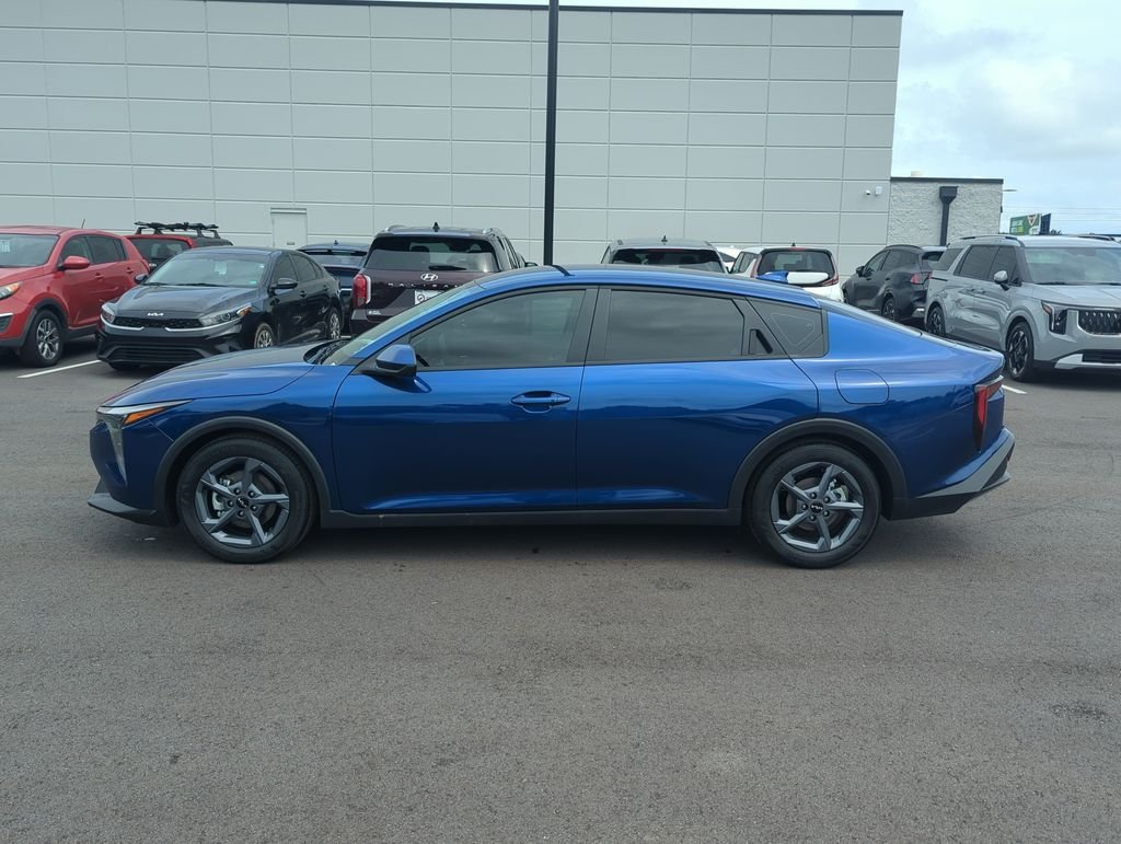 New 2026 Deep Sea Blue Kia LXS image 4