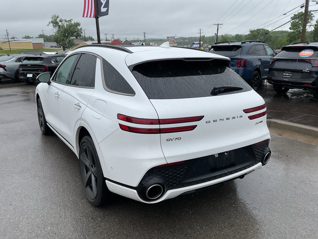 Used 2025 Uyuni White Genesis 3.5T Sport image 8