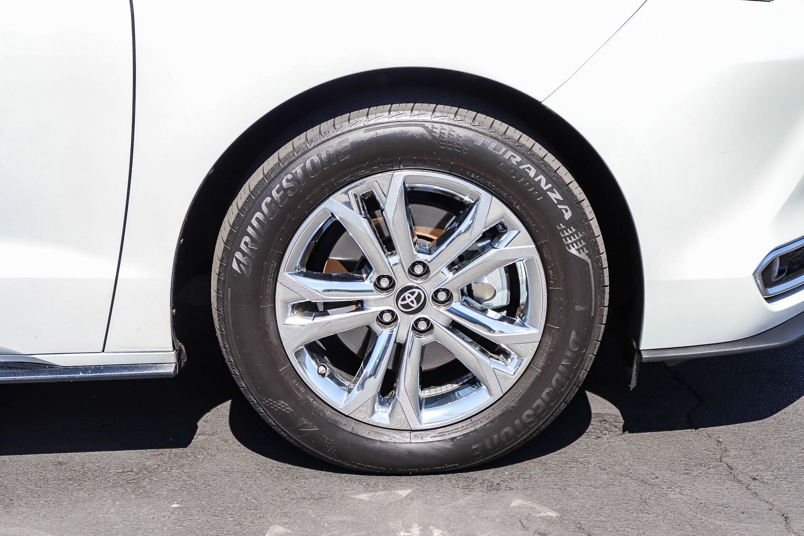 Certified Used 2024 Pearl Toyota Platinum image 11