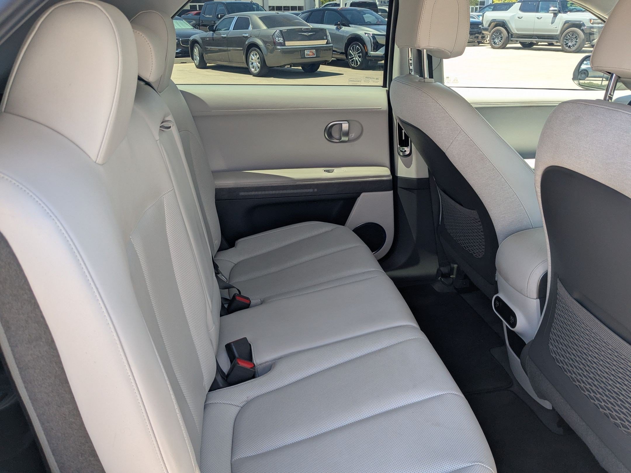 Certified Used 2023 White Hyundai SEL image 30