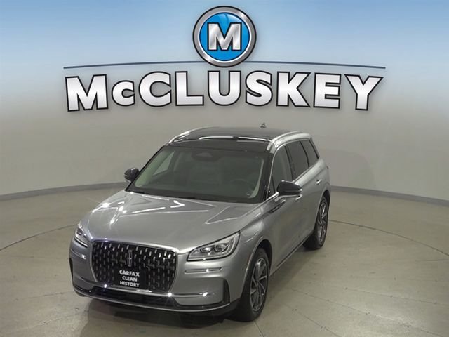 Used 2023 Silver Lincoln Grand Touring image 5