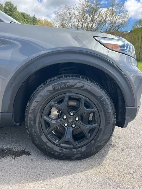 Used 2023 Gray Metallic Ford Timberline image 27