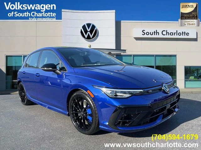 2026 Volkswagen Golf R Golf R 4-door DSG's photo