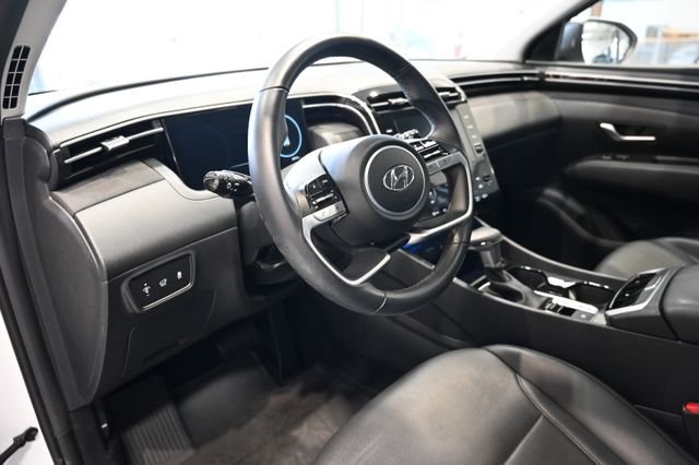 Used 2023 White Hyundai SEL image 22