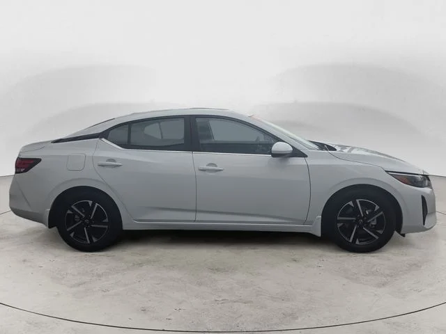 Used 2025 White Nissan SV image 4