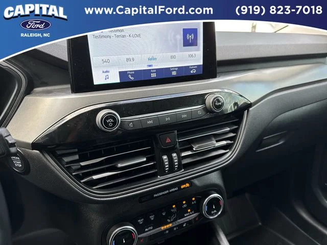 Used 2025 White Ford Active image 26