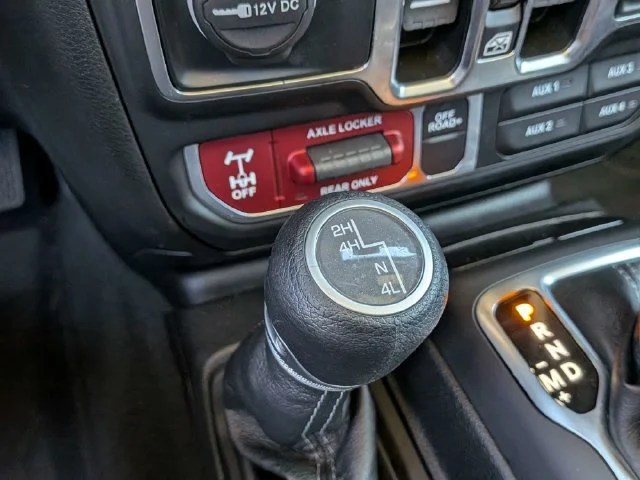 Used 2024 Silver Jeep Sport image 26