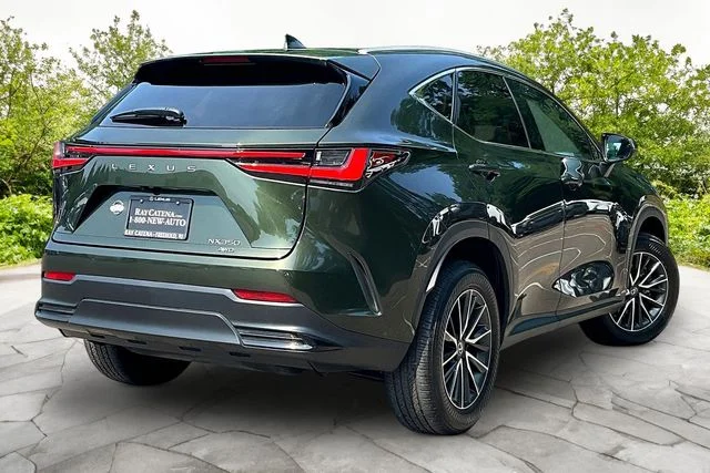 Certified Used 2025 Green Lexus 350 Base image 5