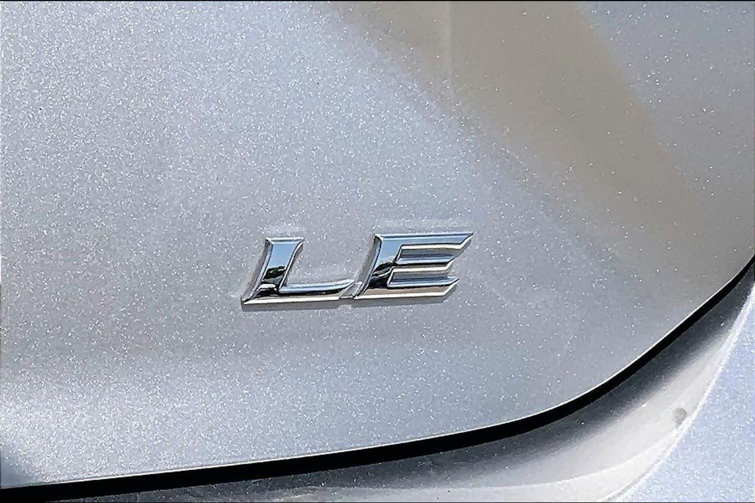 Used 2025 Celestial Silver Metallic Toyota LE image 10
