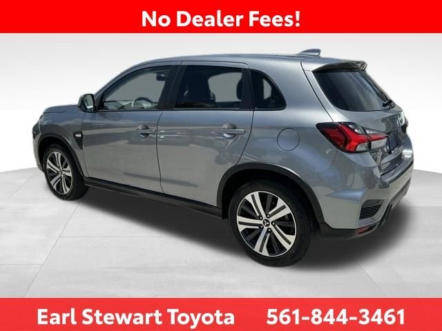 Used 2024 Gray Mitsubishi 2.0 ES image 6