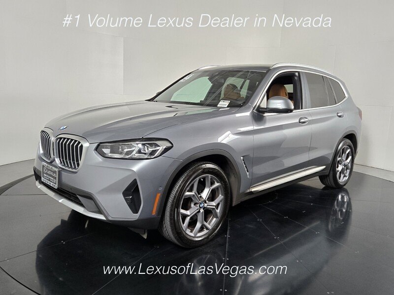 Used 2024 Gray Metallic BMW sDrive30i image 2