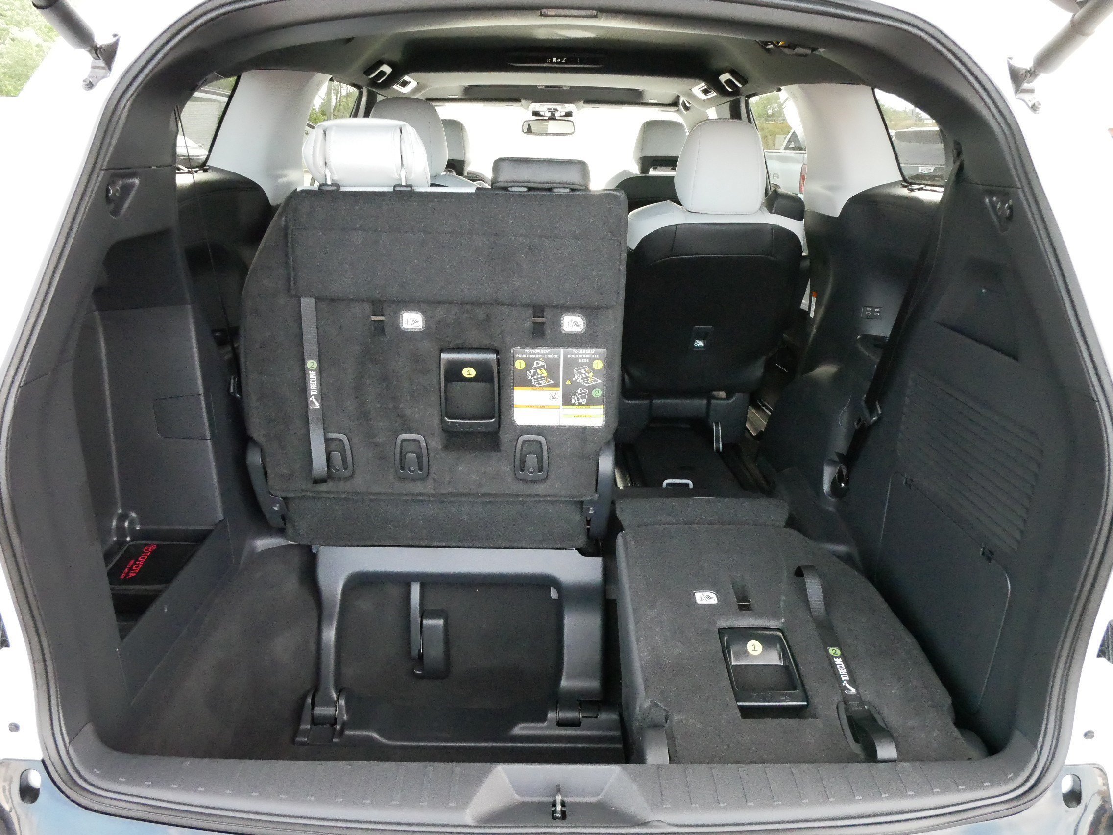 Certified Used 2026 Ice Cap Toyota XSE image 18