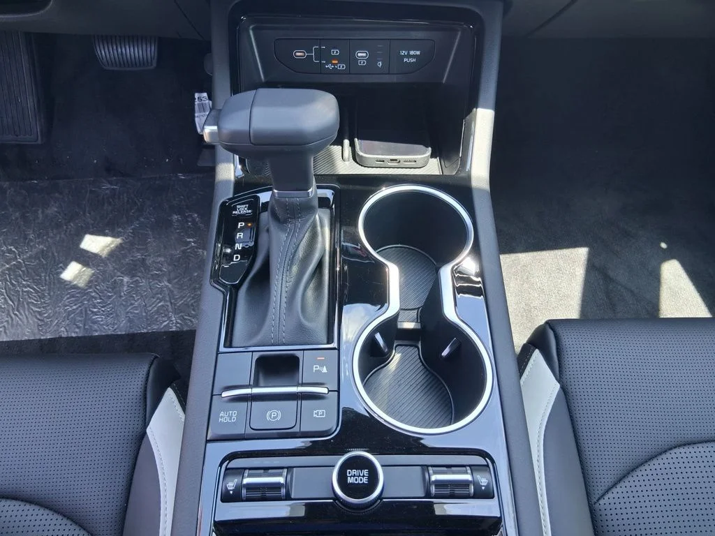 New 2026 White Kia GT-Line image 12