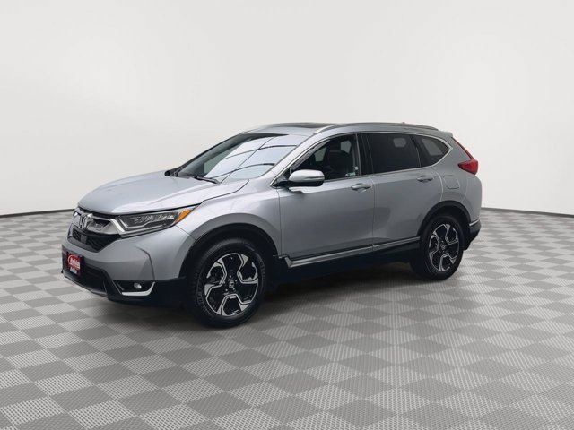 Used 2019 Lunar Silver Metallic Honda Touring image 35